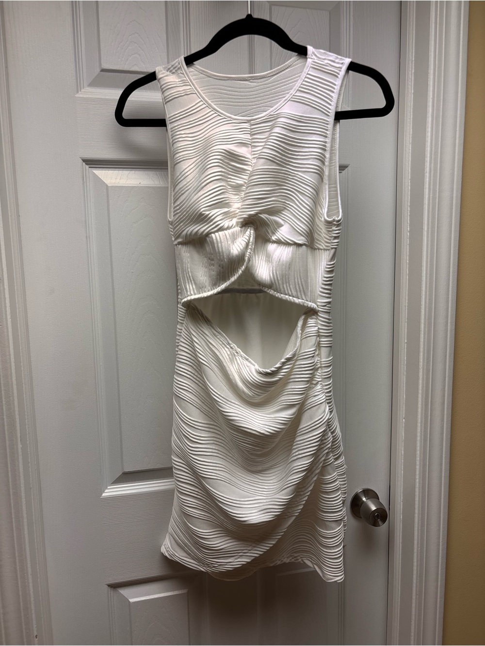 SHEIN White Textured Cutout Bodycon Mini Dress | Twist Front | Size M (US 6)